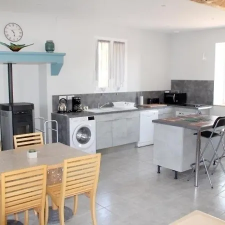 Seuillet, 4 Pieces, 9 Personnes - Fr-1-489-59 Сasa de vacaciones Seuillet