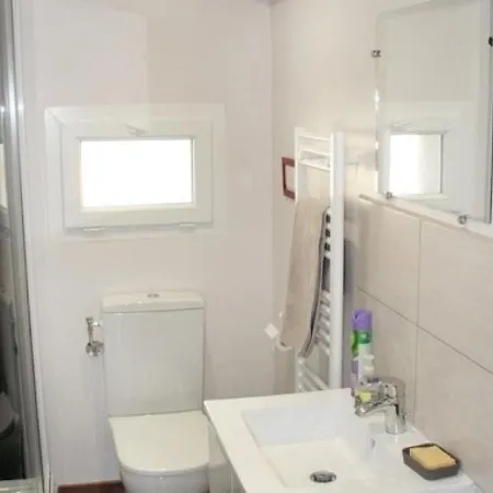 Seuillet, 4 Pieces, 9 Personnes - Fr-1-489-59 Сasa de vacaciones *