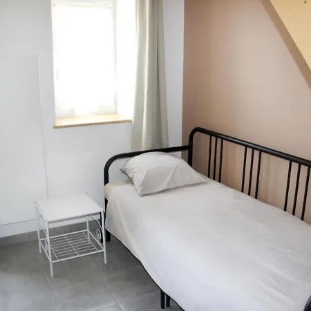 Seuillet, 4 Pieces, 9 Personnes - Fr-1-489-59 Сasa de vacaciones *